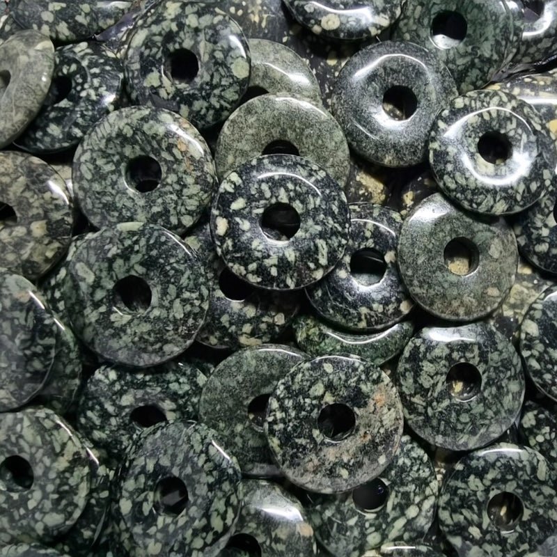 Donut ou PI Chinois porphyre vert Grèce A - La Boite à Cailloux