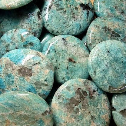 Galet amazonite Pérou A - La Boite à Cailloux