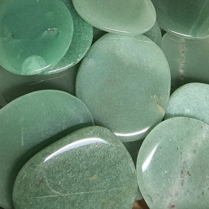 Galet aventurine verte Brésil A - La Boite à Cailloux