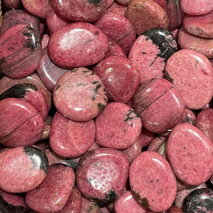 Galet rhodonite Madagascar A - La Boite à Cailloux