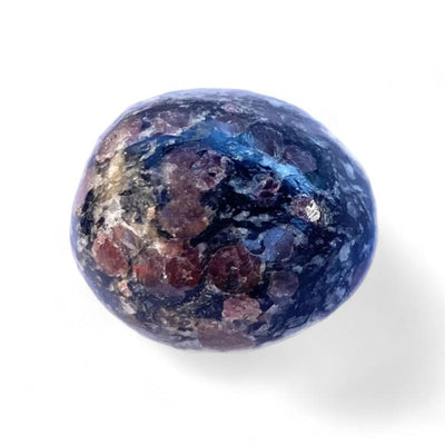 Granate en Piroxenita India A+ (piedra rodada)