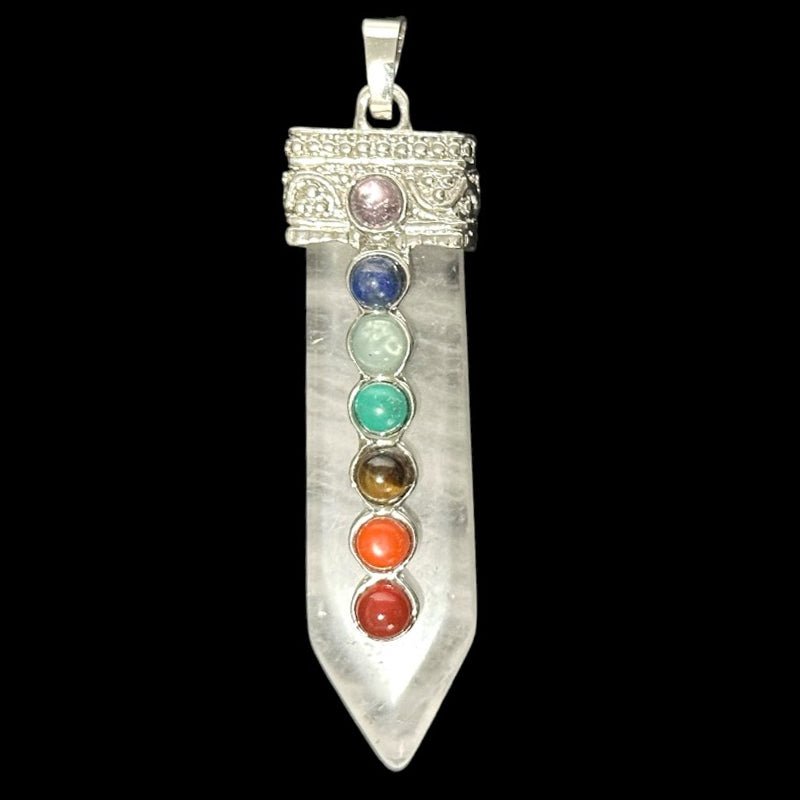 Pendentif 7 chakras cristal de roche Brésil A - La Boite à Cailloux