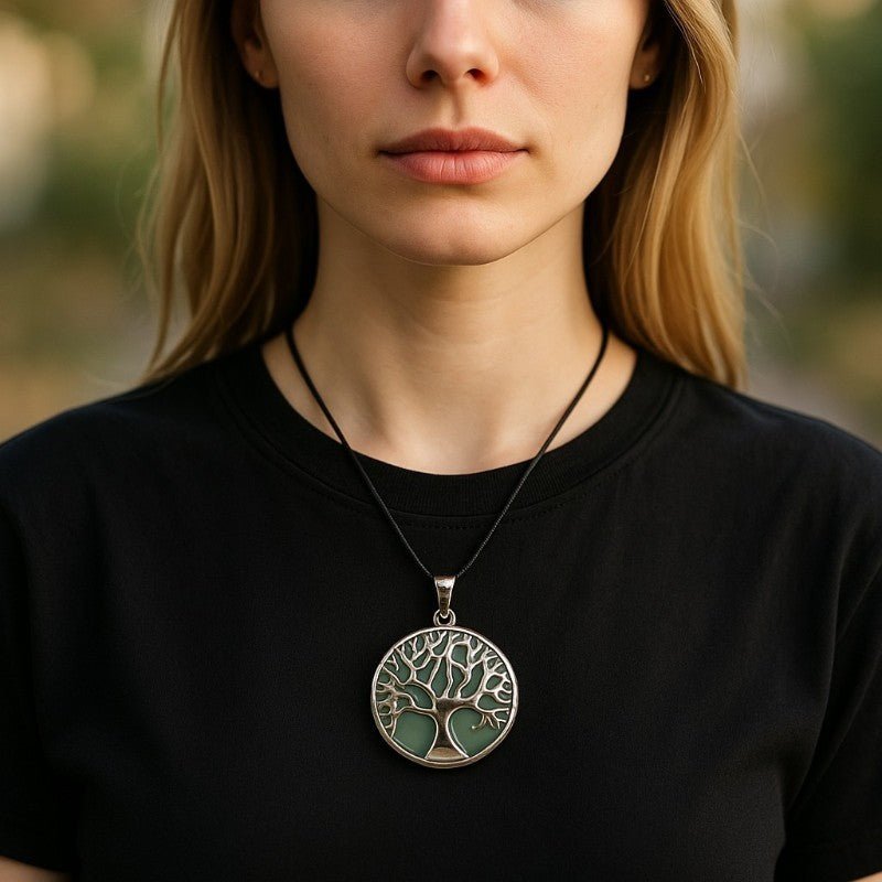 Pendentif arbre de vie aventurine verte Brésil A - La Boite à Cailloux