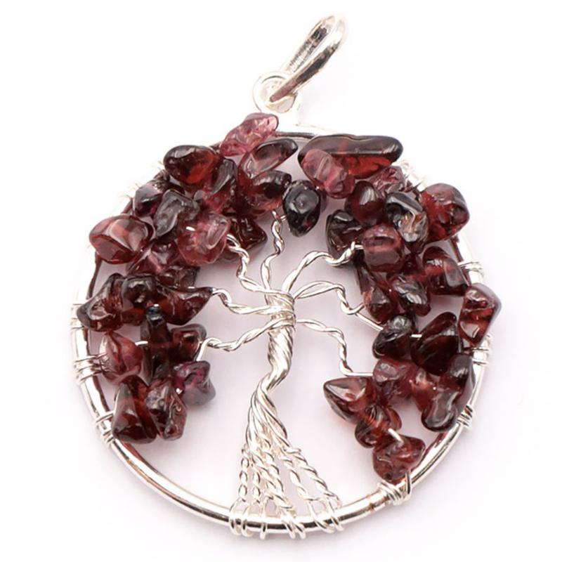 Pendentif arbre de vie grenat rouge almandin Inde A 40mm - La Boite à Cailloux