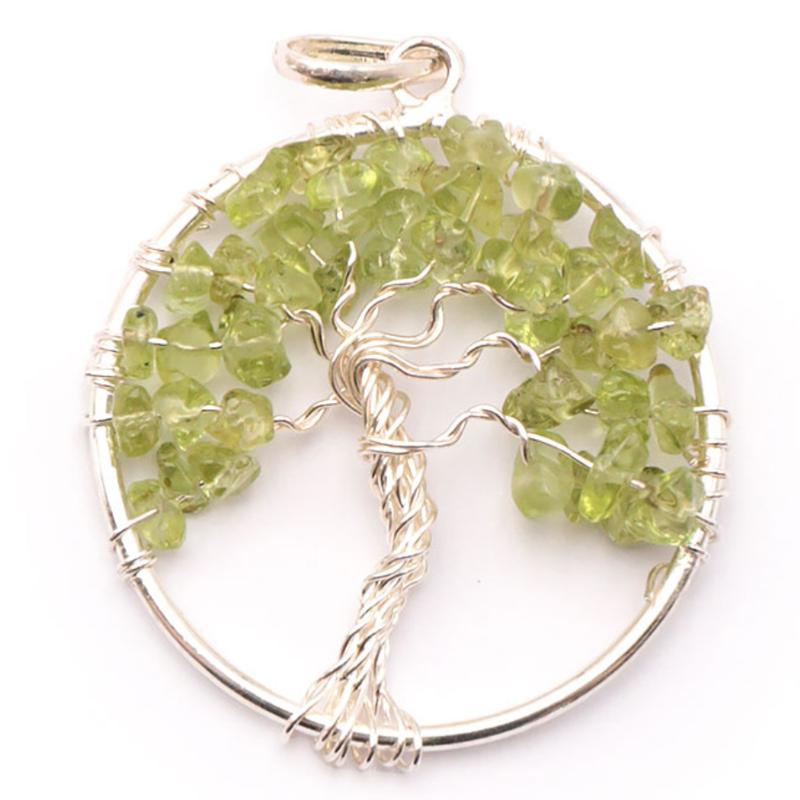 Pendentif arbre de vie péridot Inde A 40mm - La Boite à Cailloux