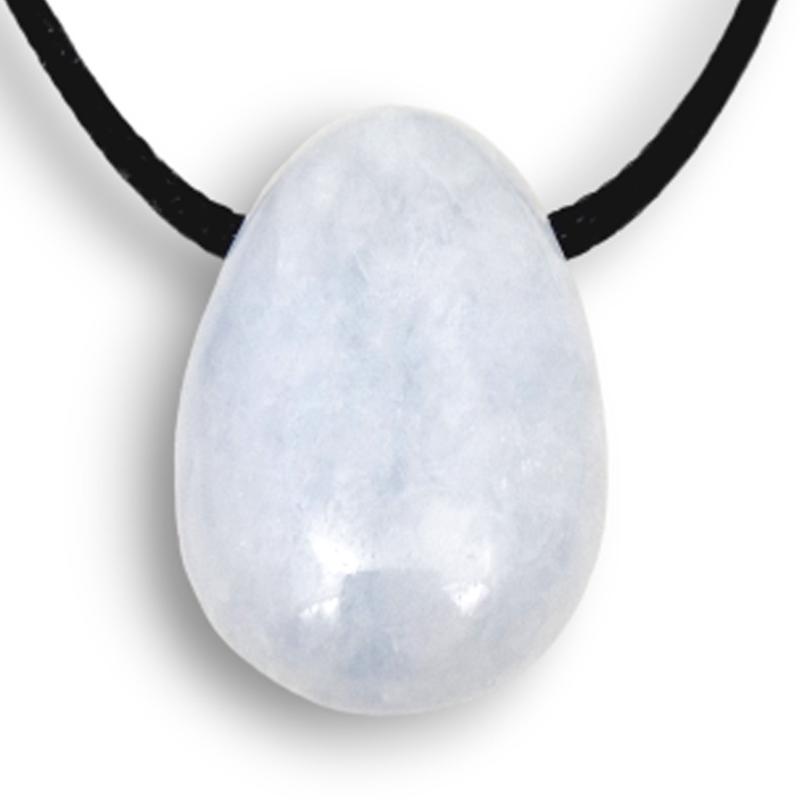 Pendentif calcite bleue Mexique A (pierre trouée) + cordon - La Boite à Cailloux