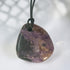 Pendentif charoite Russie AA (pierre plate) + cordon - La Boite à Cailloux
