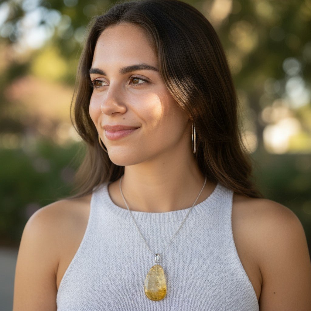 Pendentif citrine chauffée Brésil A pierre roulée boucle argent 925 - La Boite à Cailloux