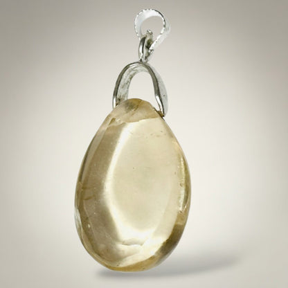 Pendentif citrine naturelle Madagascar AA (pierre percée bélière acier) - La Boite à Cailloux