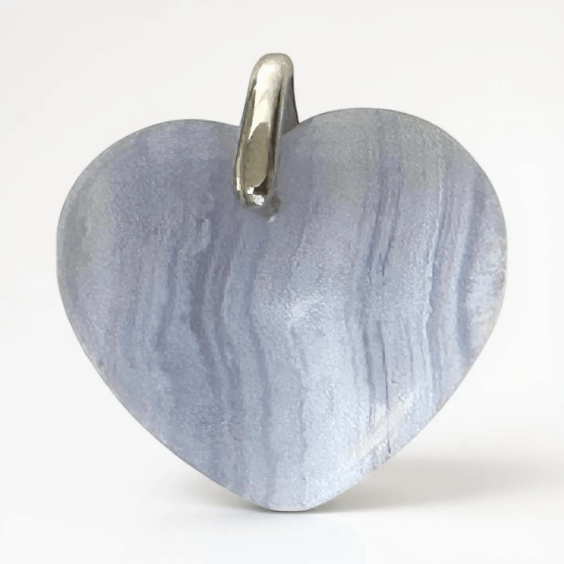 Pendentif coeur calcédoine bleue Namibie AAA 25mm - La Boite à Cailloux