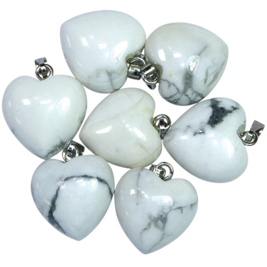 Pendentif coeur howlite Zimbabwe A (15mm) - La Boite à Cailloux