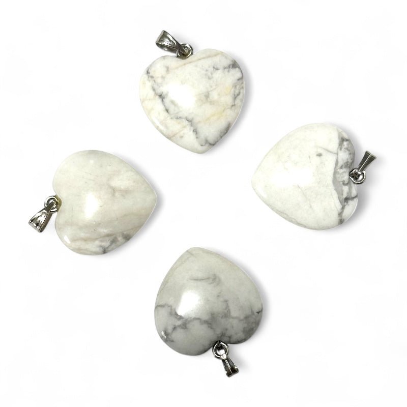 Pendentif coeur howlite Zimbabwe A (20mm) - La Boite à Cailloux