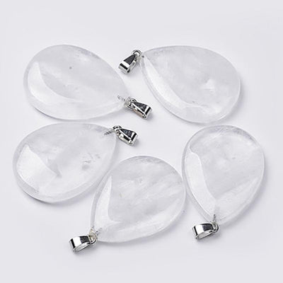 Colgante de lágrima de cristal de roca brasileño