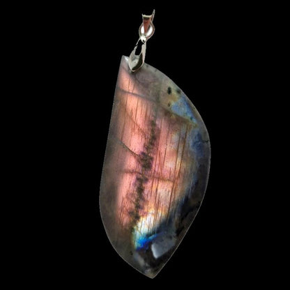 Pendentif feuille labradorite rose orangée Madagascar A - La Boite à Cailloux