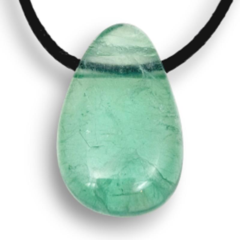 Pendentif fluorine verte Chine A (pierre trouée) + cordon - La Boite à Cailloux