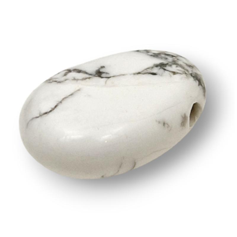 Pendentif howlite Zimbabwe A (pierre trouée) + cordon - La Boite à Cailloux