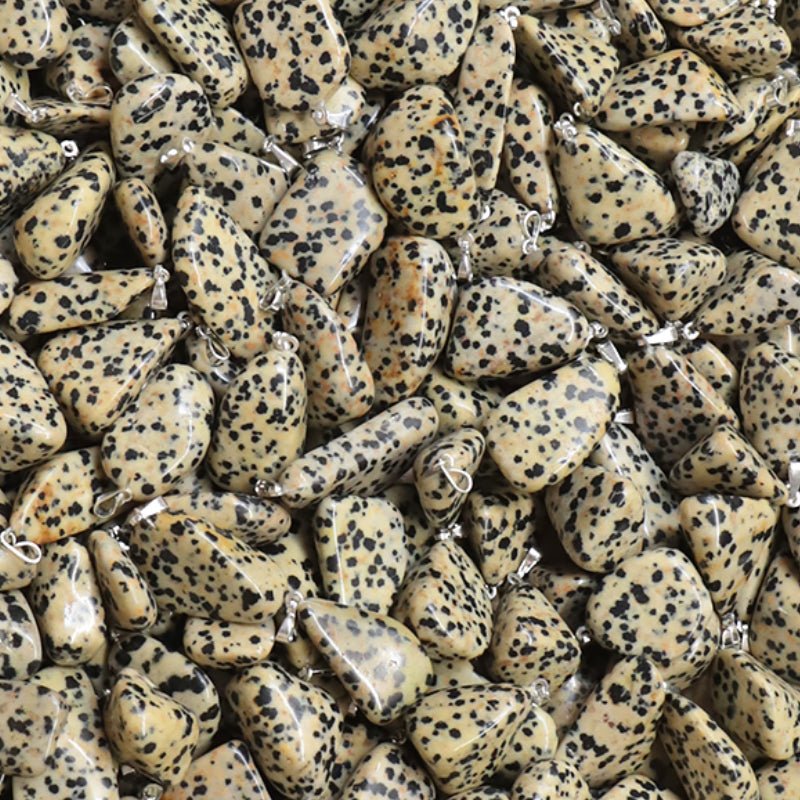 Pendentif jaspe dalmatien Mexique AB (pierre roulée) - La Boite à Cailloux