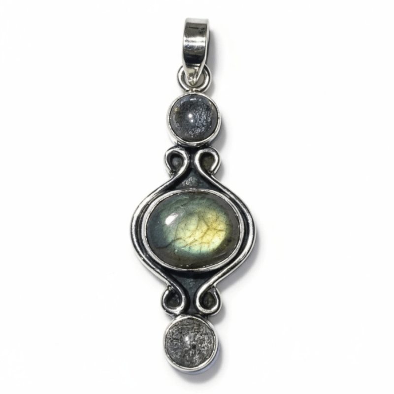 Pendentif labradorite Madagascar AA argent 925 - La Boite à Cailloux