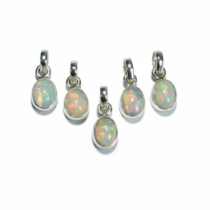 Pendentif opale Welo Etiopie A boucle argent 925 - La Boite à Cailloux