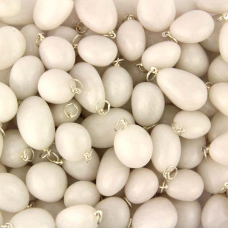 Pendentif quartz neige Brésil A (pierre roulée) - La Boite à Cailloux