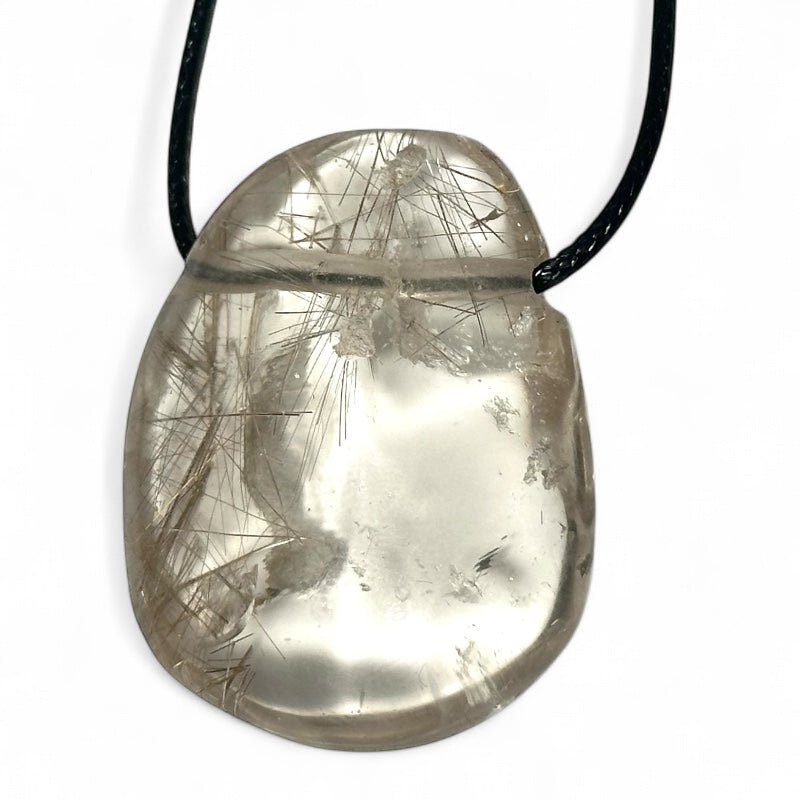 Pendentif quartz rutile Brésil A (pierre trouée) + cordon - La Boite à Cailloux