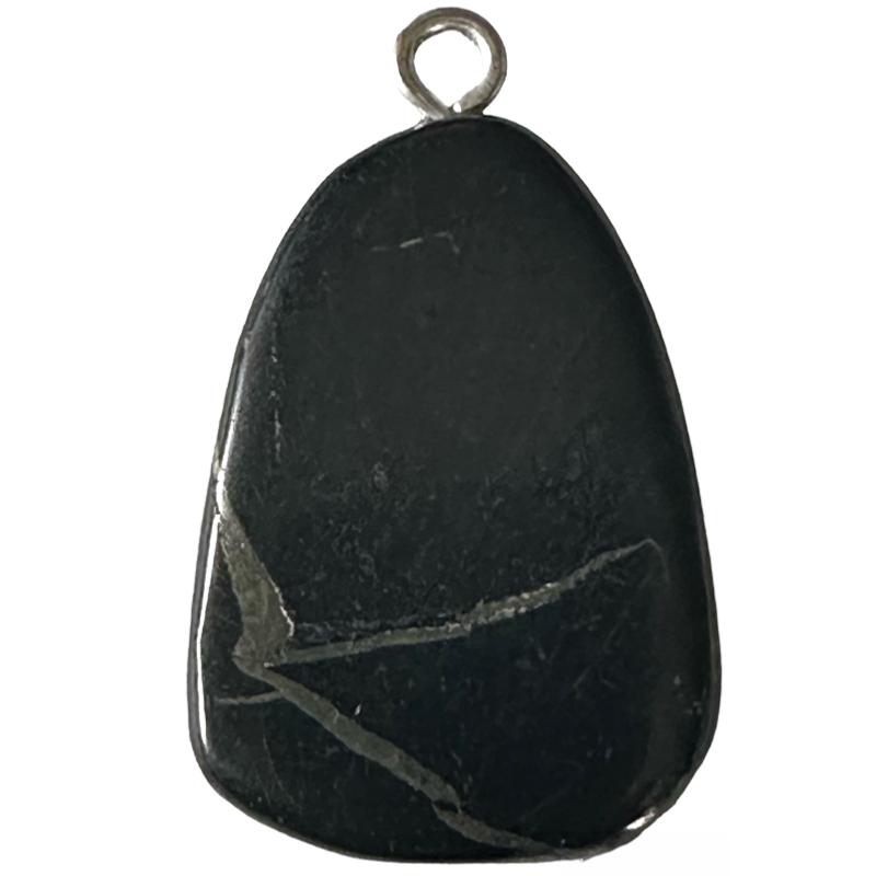 Pendentif shungite Russie A (pierre plate) - La Boite à Cailloux