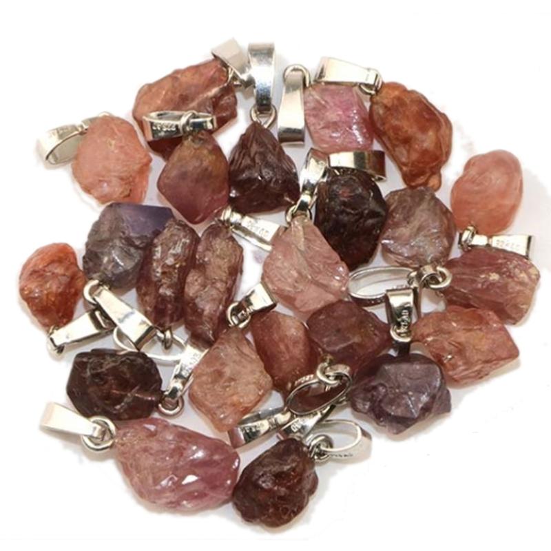 Pendentif spinelle rouge Sri Lanka A boucle argent 925 - La Boite à Cailloux