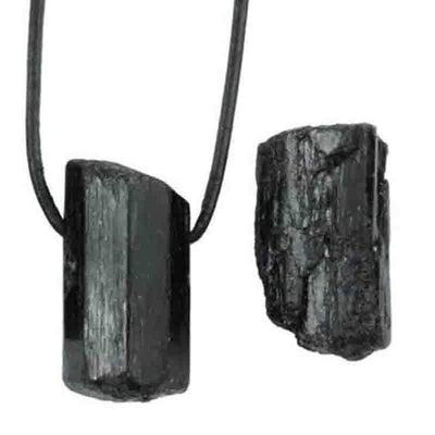 Pendentif tourmaline noire brute cristallisée Brésil AB (pierre trouée) + cordon