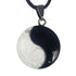 Pendentif Ying et Yang howlite/onyx - La Boite à Cailloux