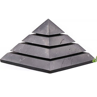 Pyramide shungite Sakkara Russie AA (100mm) - La Boite à Cailloux