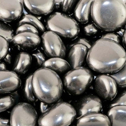 Shungite Russie A+ (pierre roulée) - La Boite à Cailloux