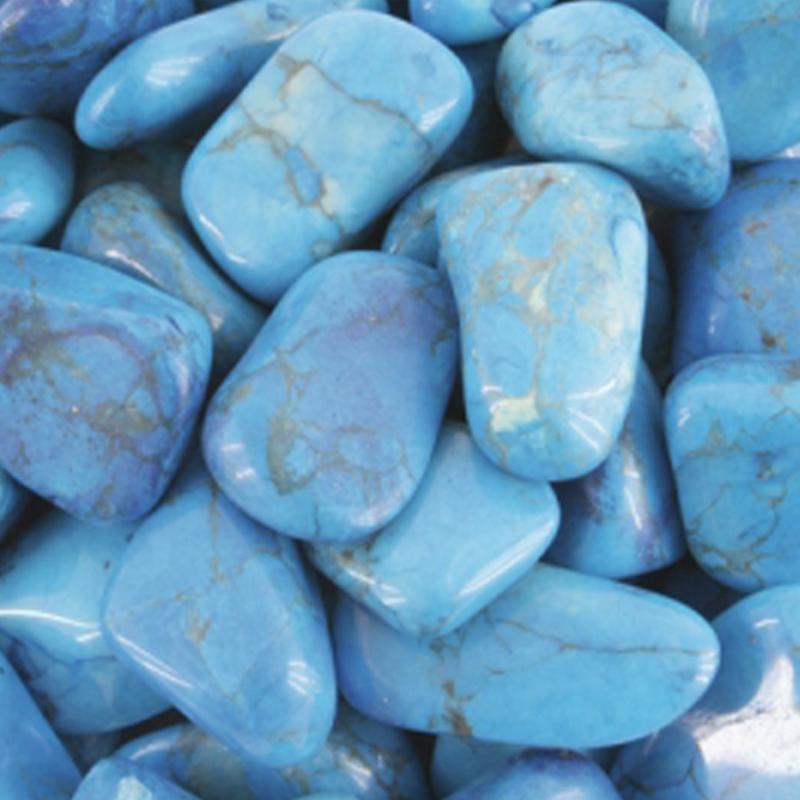 Turquenite ou howlite teintée Chine A (pierre roulée) - La Boite à Cailloux